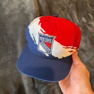 Retro Mitchell & Ness / NHL / New York Rangers SnapBack (LIKE NEW)